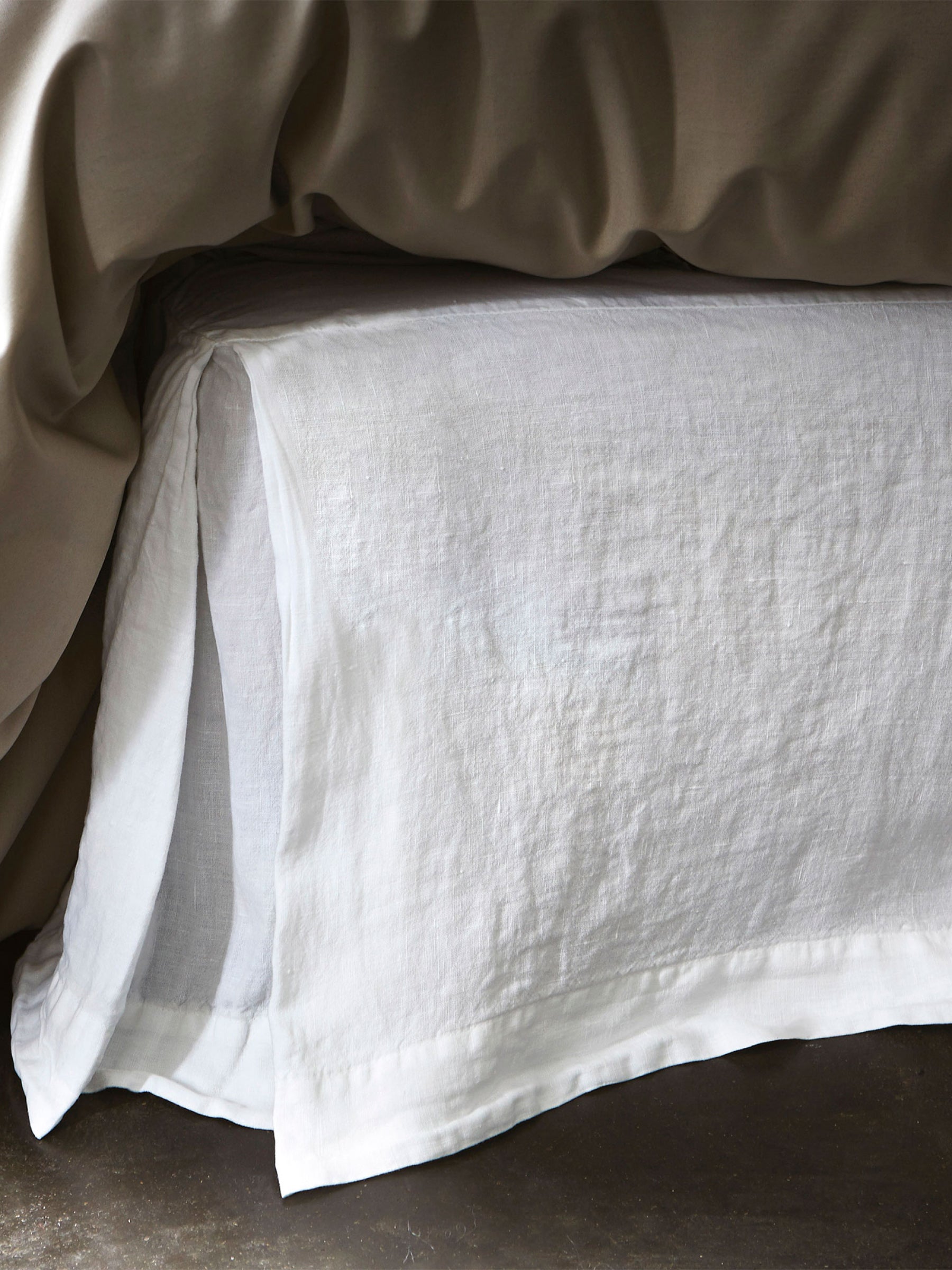 Cache sommier Lin Lave Qualite a prix juste Blanc Cerise